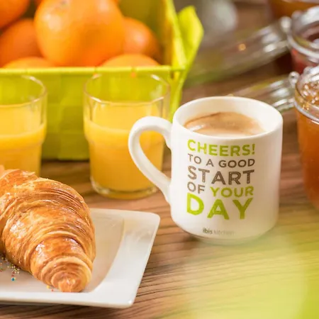 Отель Ibis Styles Gare Клермон-Ферран