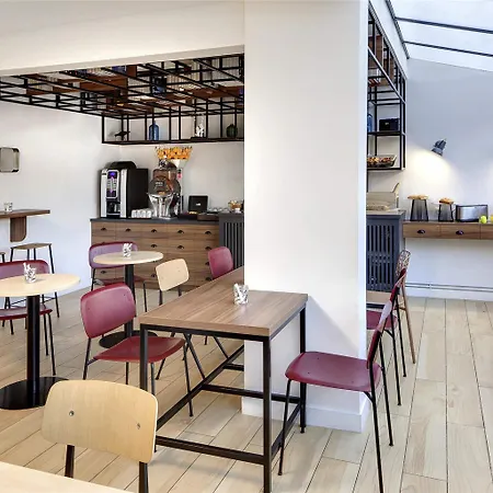 Ibis Styles Gare Hotel 3*