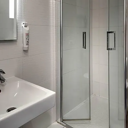 Hotel Ibis Styles Gare 3*