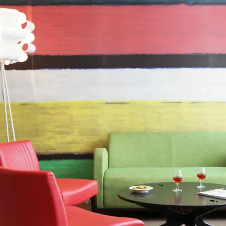 Ibis Styles Gare Hotel 3*