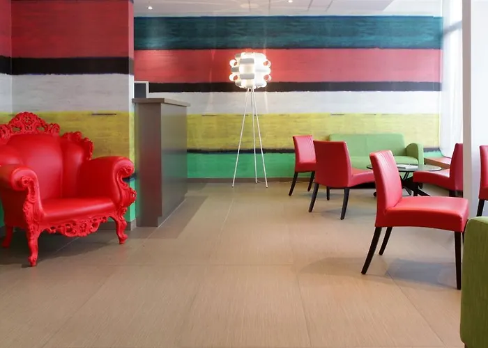 Ibis Styles Gare Отель Клермон-Ферран