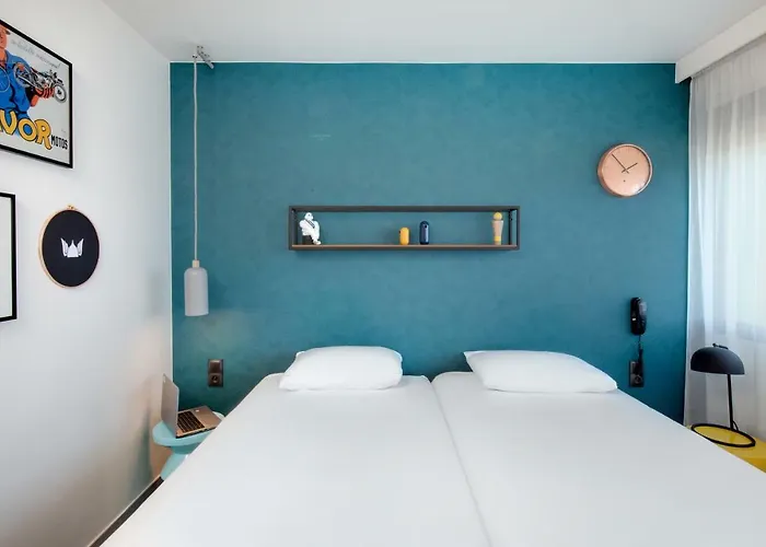 Отель Ibis Styles Gare 3*