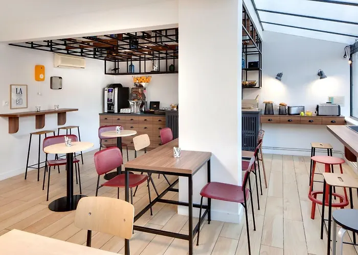 Ibis Styles Gare 3* Клермон-Ферран