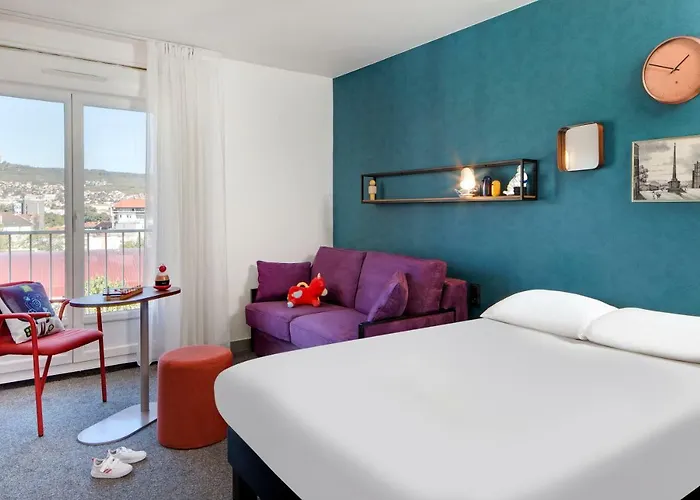 Ibis Styles Gare 3* Clermont-Ferrand